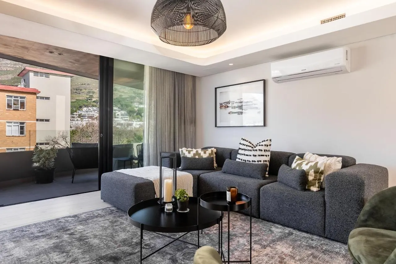 ケープタウンStunning Penthouse With Perfect Mountain Viewsアパートメント ケープタウン
